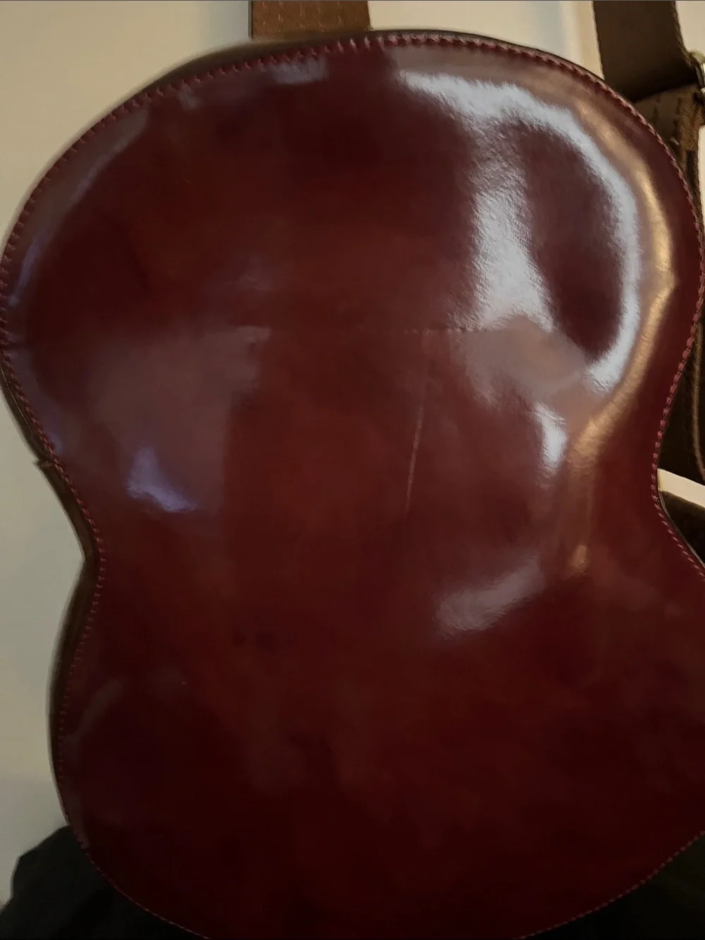 Men's Glossy Burgundy Leather Messenger Bag with Adjustable Strap